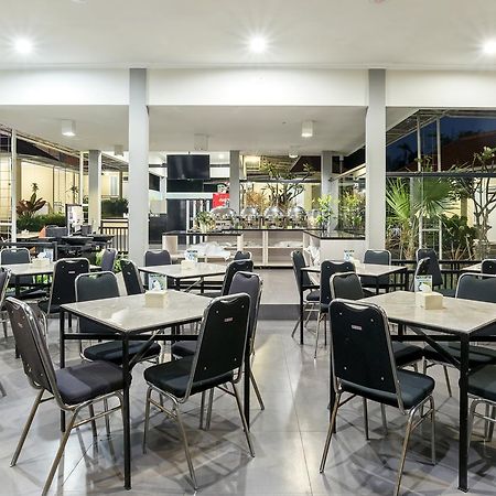 Riverstone Hotel & Cottage Batu  Exteriör bild